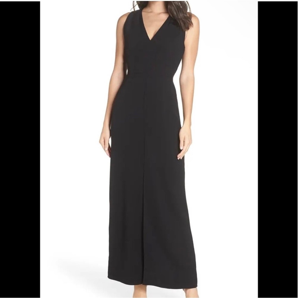 Harlyn Halter Neck Black Evening Gown Size Medium